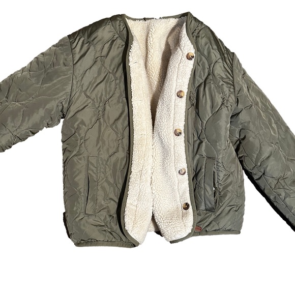 Brixton Reversible Sherpa Puffer Military Style Jacket - Picture 3 of 12